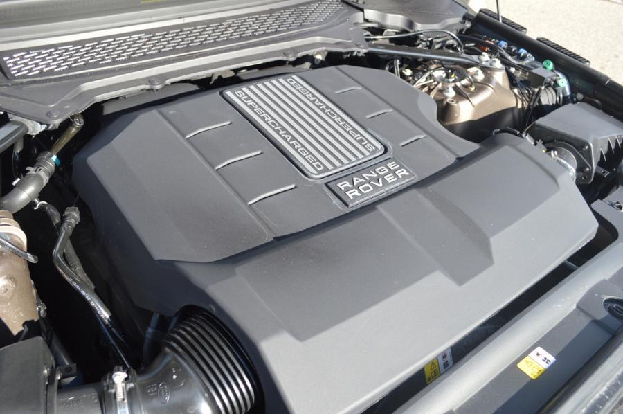  Land Rover Range Rover HSE 2014 года  (фото 27 из 32)